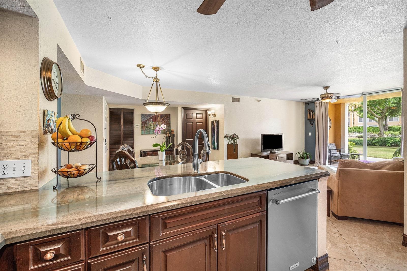 111 Yacht Club Way 108 photo 9