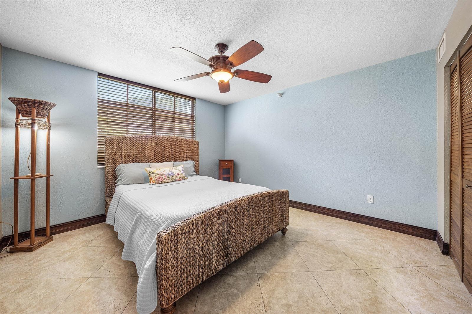 111 Yacht Club Way 108 photo 24