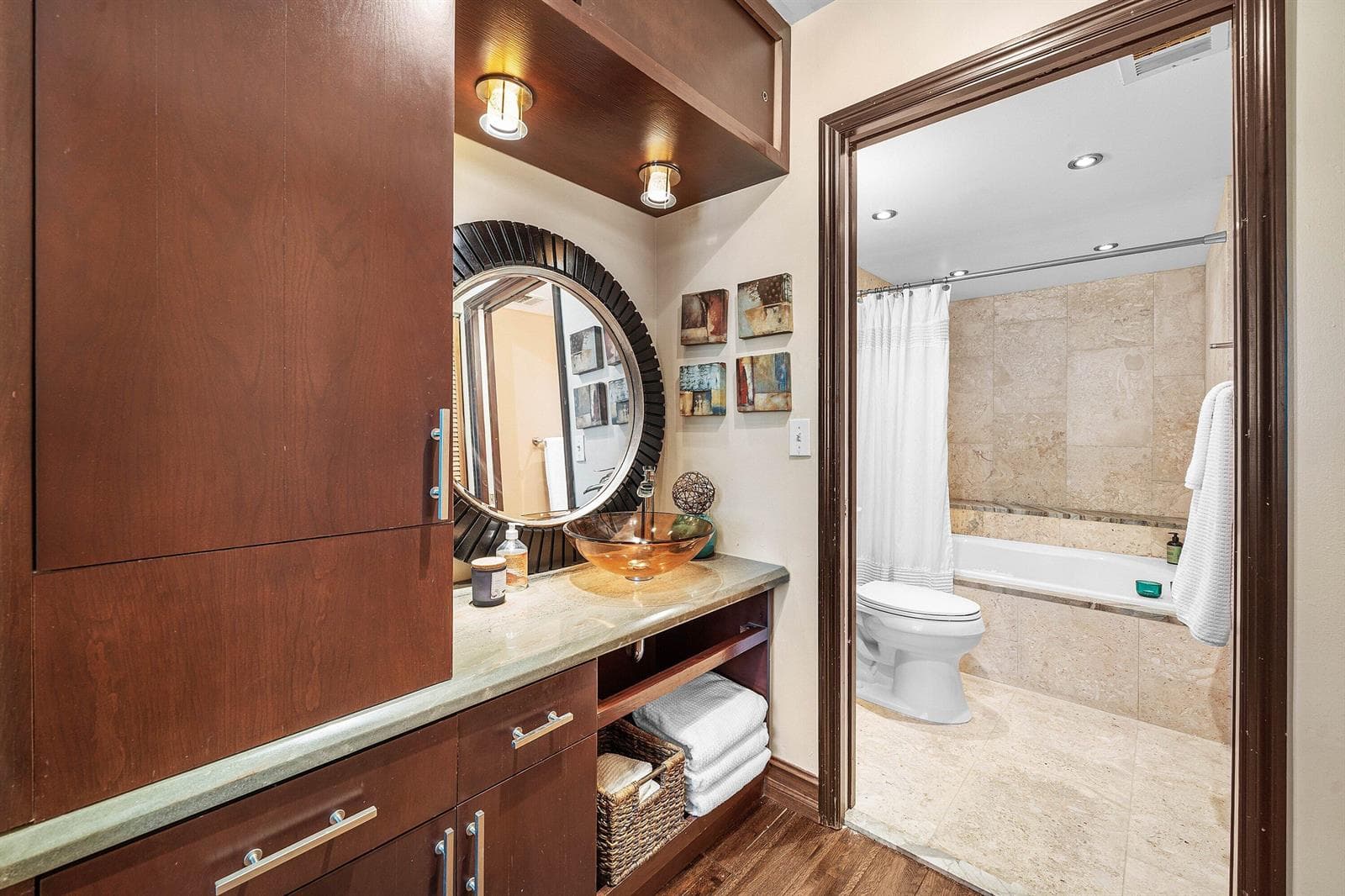 111 Yacht Club Way 108 photo 18