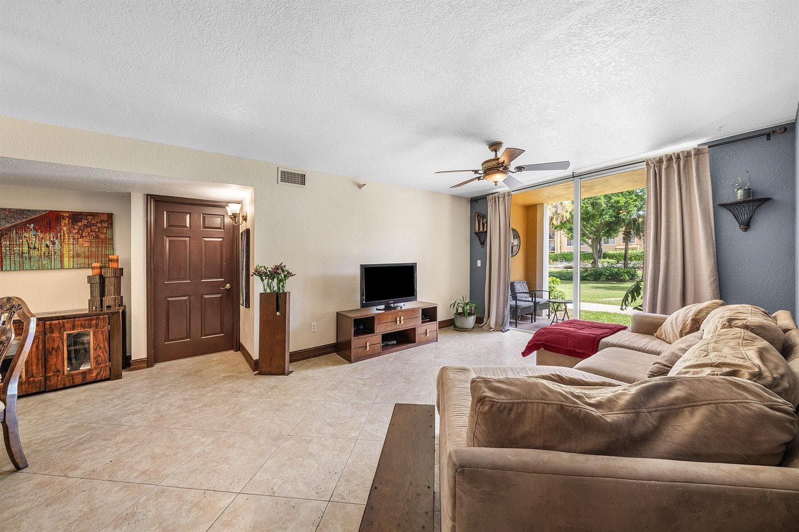 111 Yacht Club Way 108 photo 15