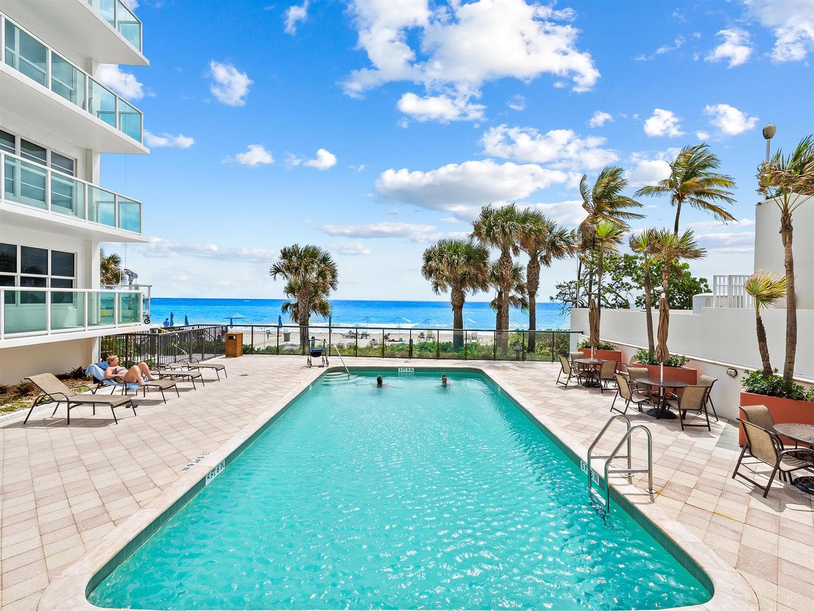 3550 Galt Ocean Drive 1011 photo 24
