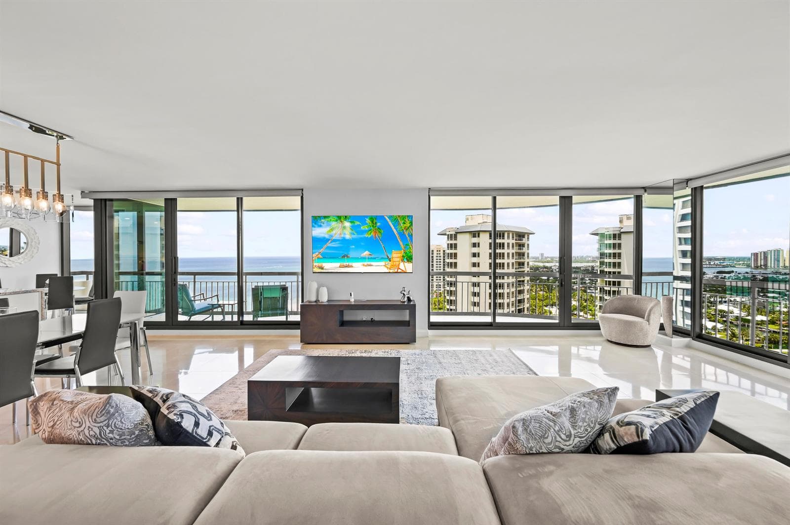 4000 N Ocean Drive 2004 photo 14