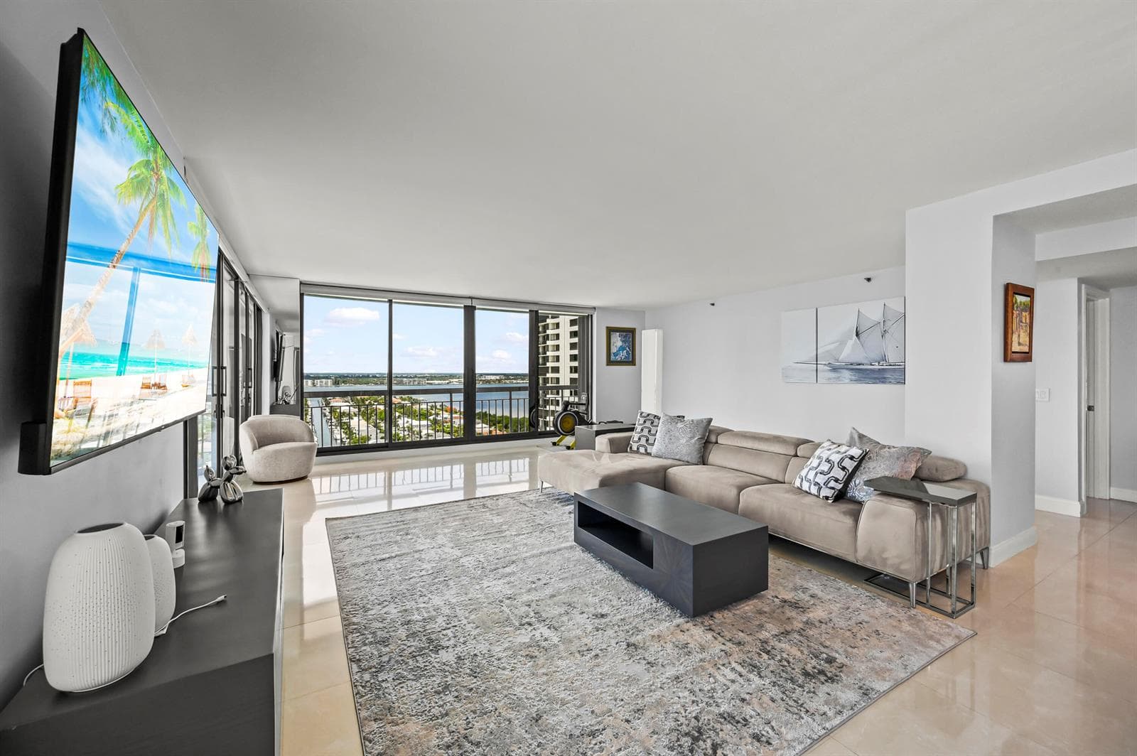 4000 N Ocean Drive 2004 photo 11