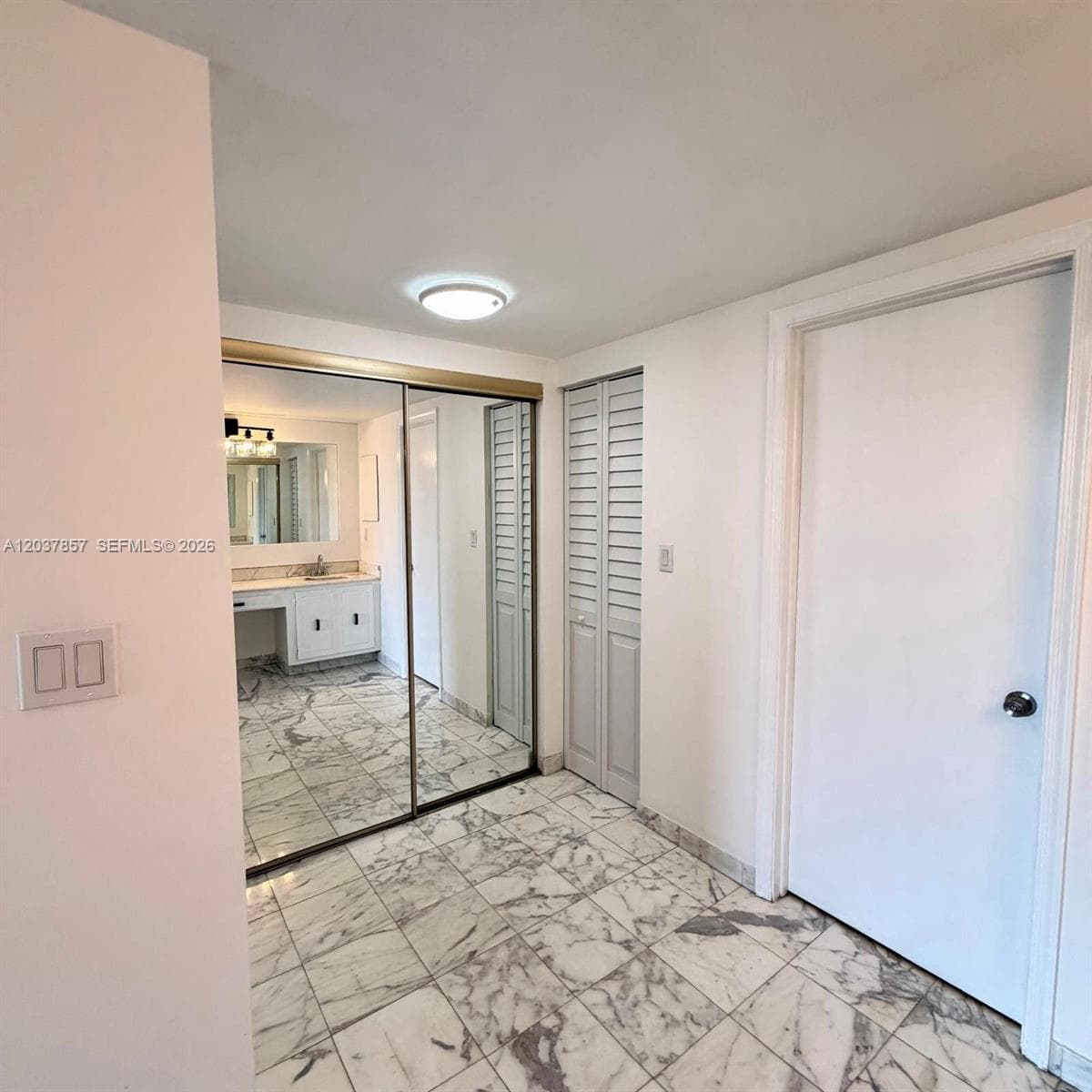 155 Ocean Lane Dr 504 photo 12