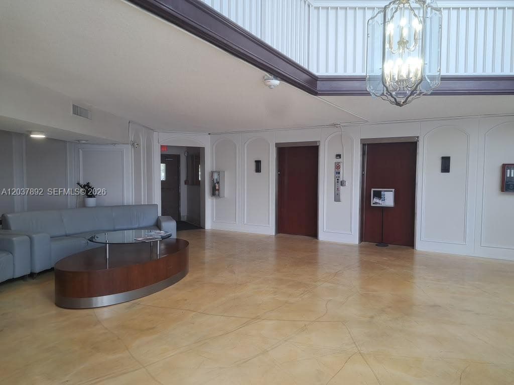 2025 NE 164 307 photo 4