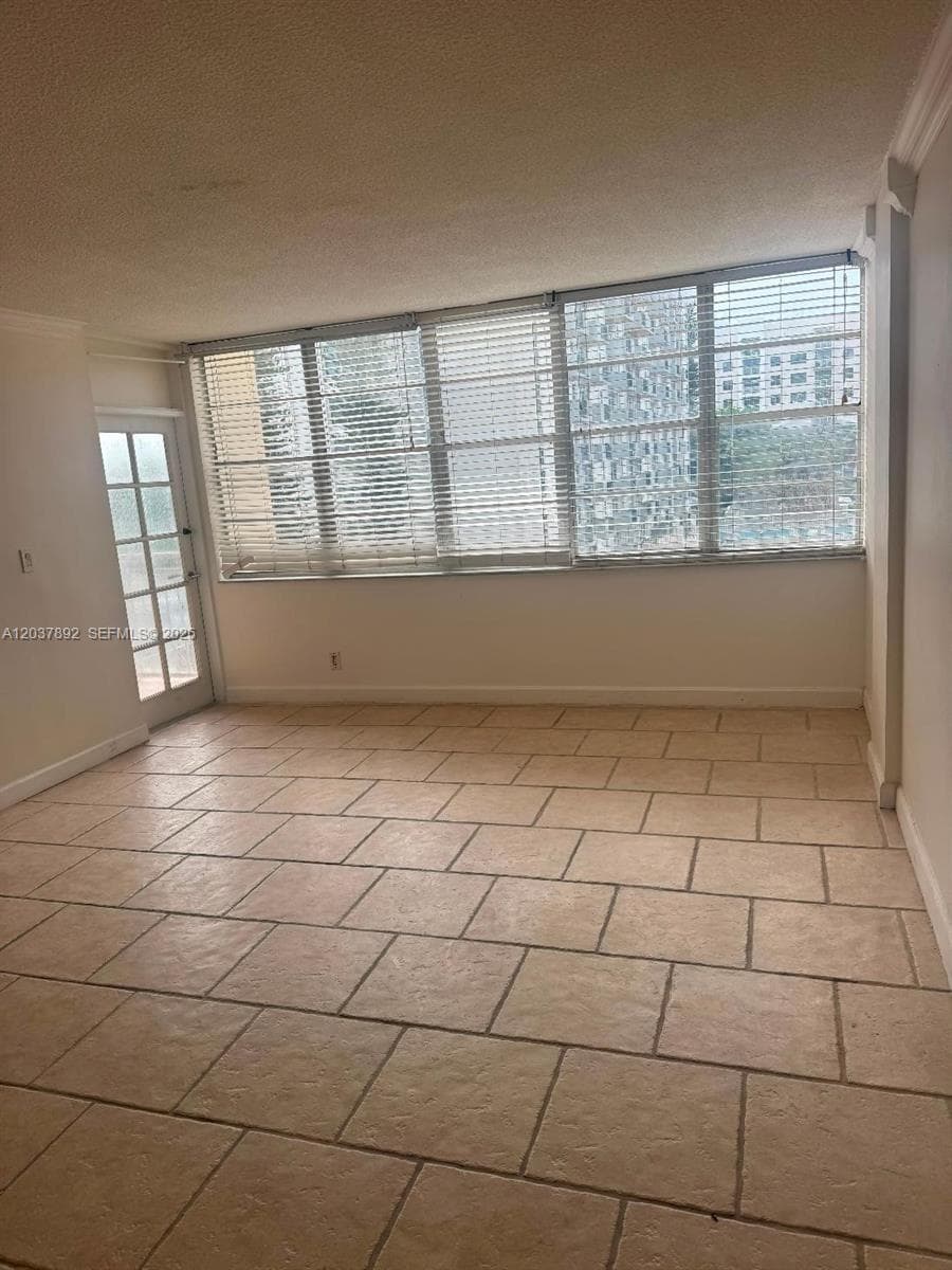 2025 NE 164 307 photo 8