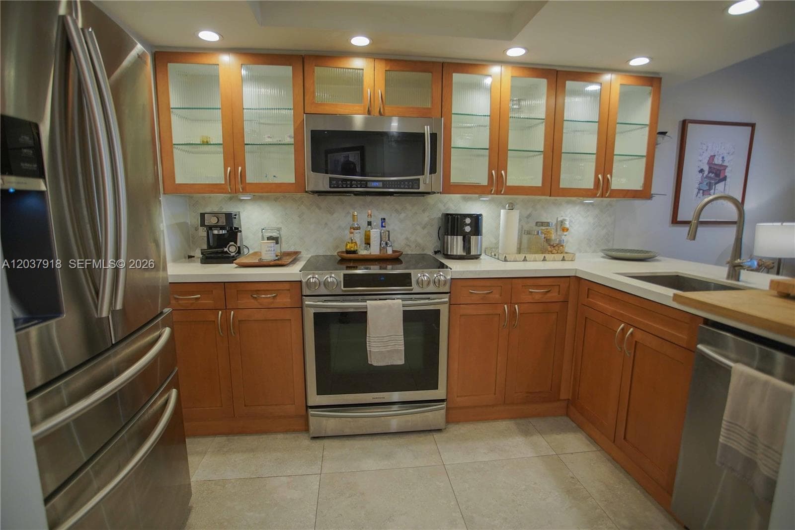 5880 Collins Ave 302 photo 7