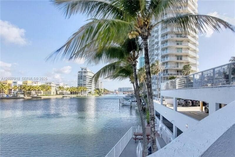 5880 Collins Ave 302 photo 25