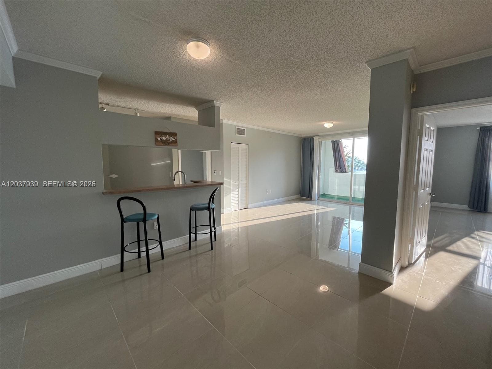 2506 photo 6