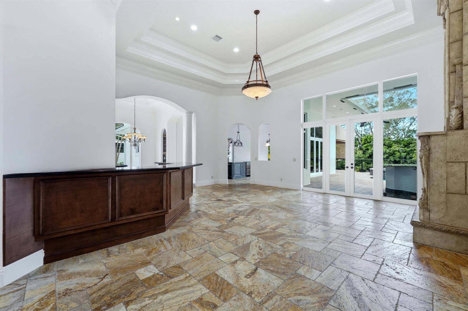 608 Inlet Road photo 9