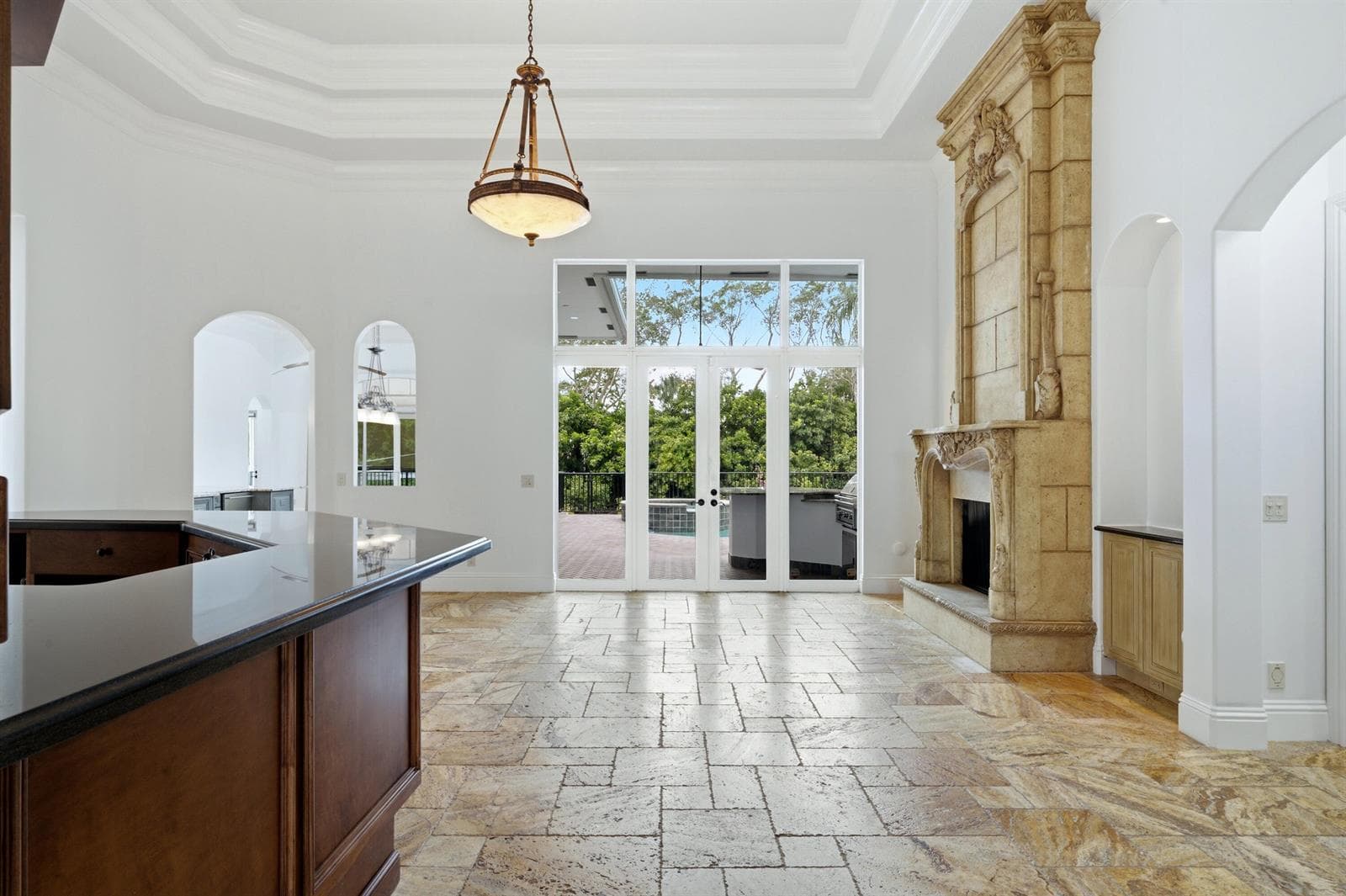 608 Inlet Road photo 11