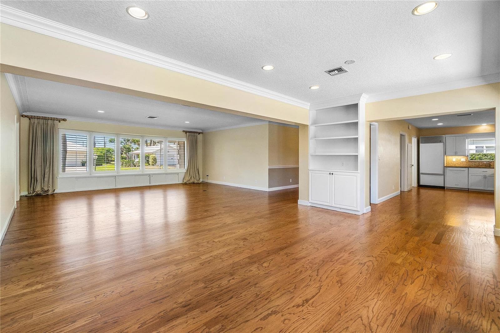 976 SW Mulberry Way photo 12