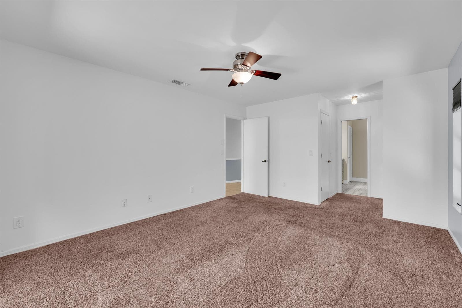 2311 SE Bowie Street photo 22
