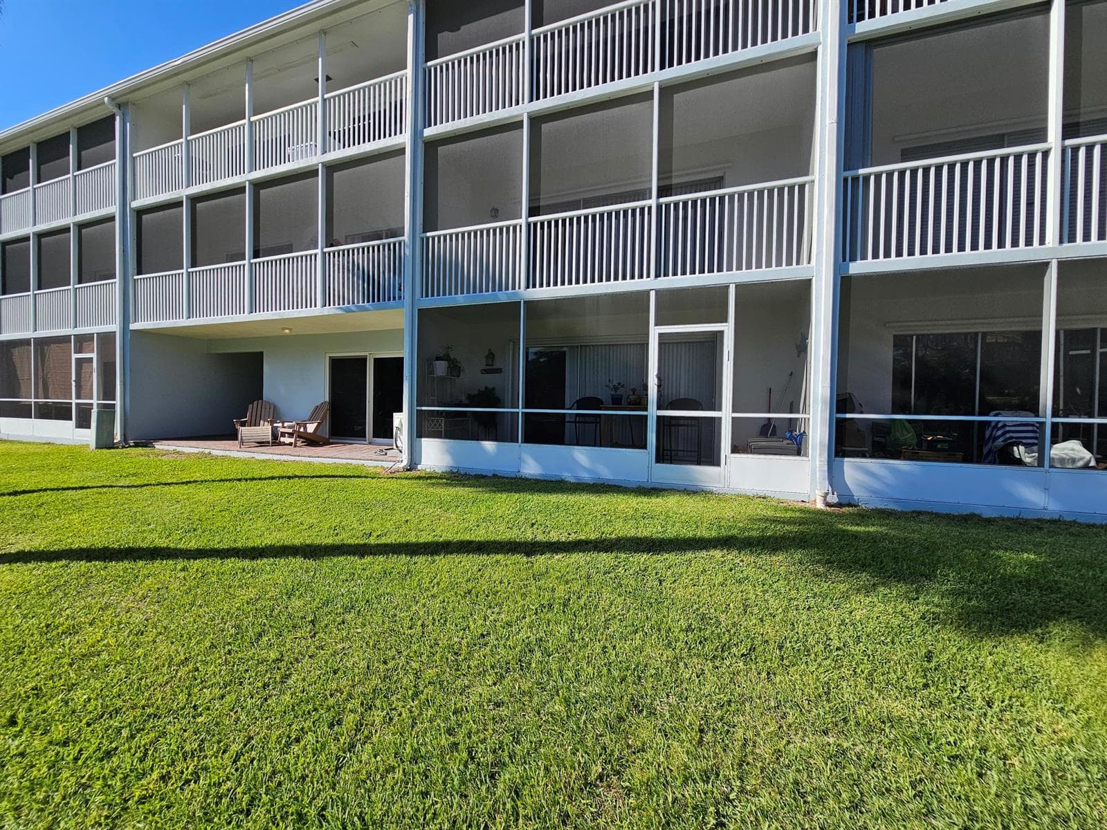 120 Lehane Terrace 109 photo 24
