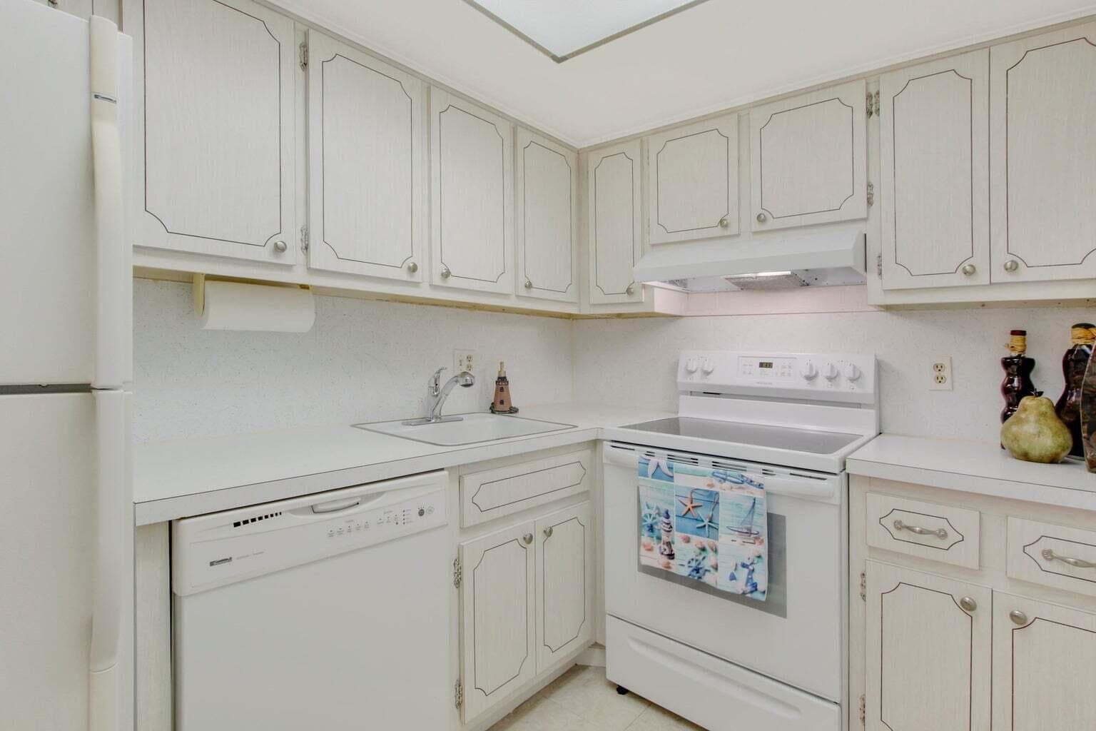 120 Lehane Terrace 109 photo 15