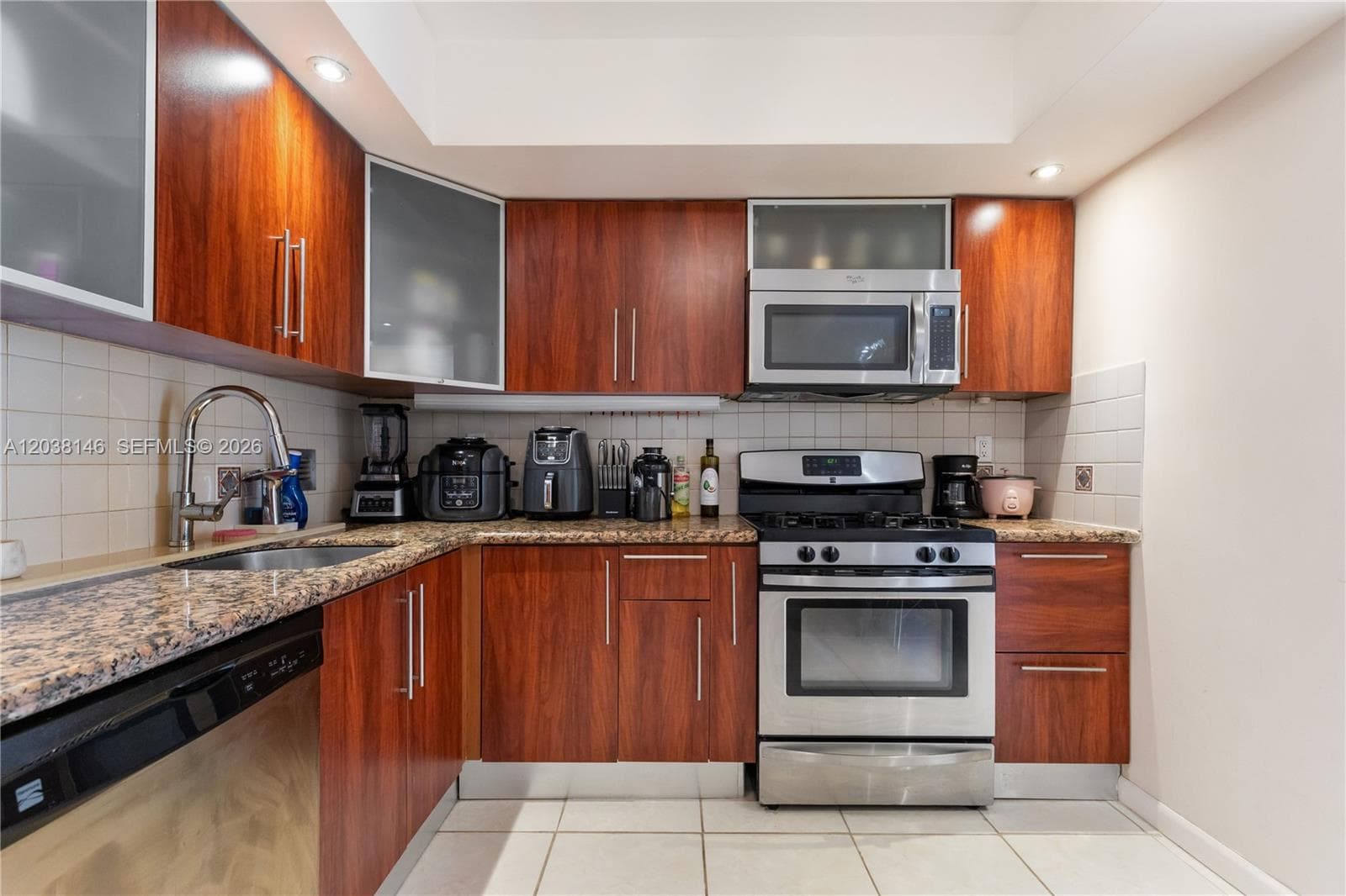 2030 S Ocean Dr 307 photo 12