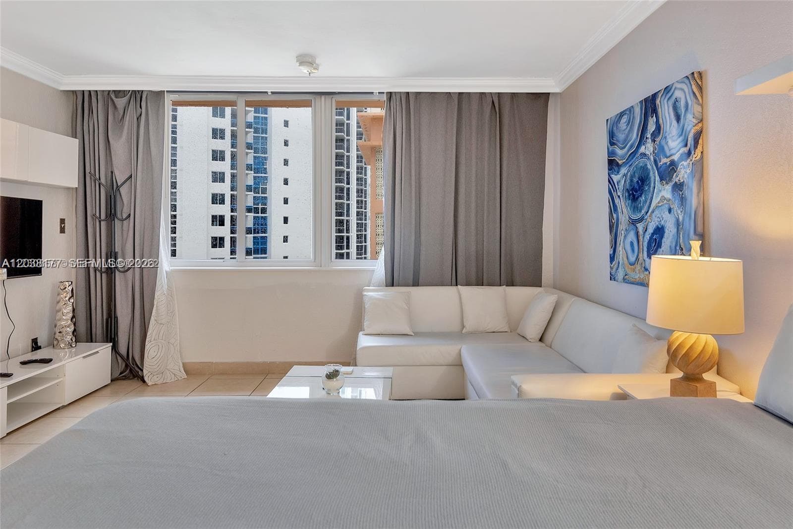 19201 Collins Ave 1001 photo 13
