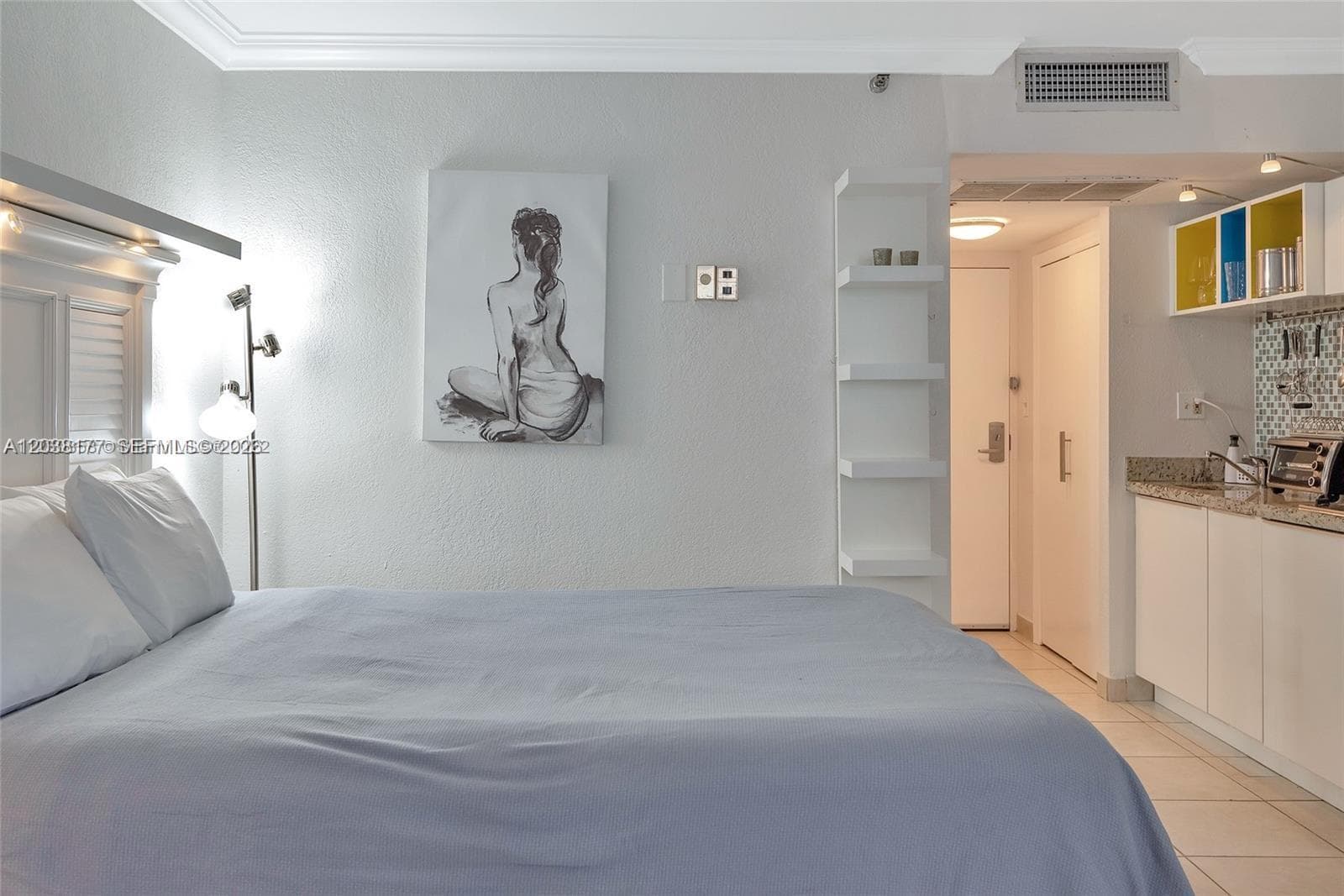 19201 Collins Ave 1001 photo 3