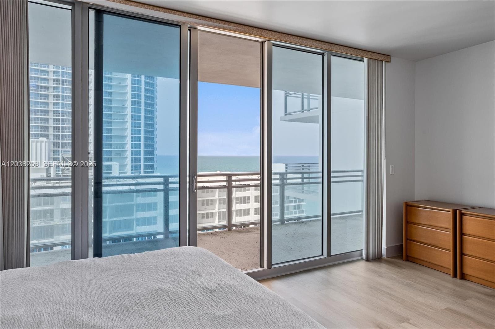 3535 S Ocean Dr 1703 photo 16