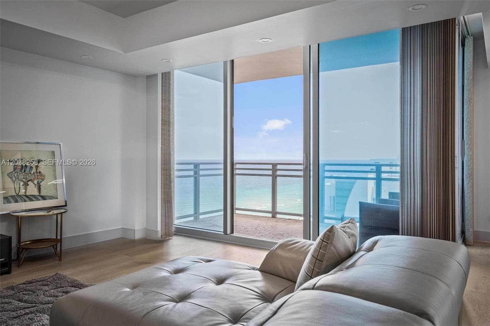 3535 S Ocean Dr 1703 photo 5