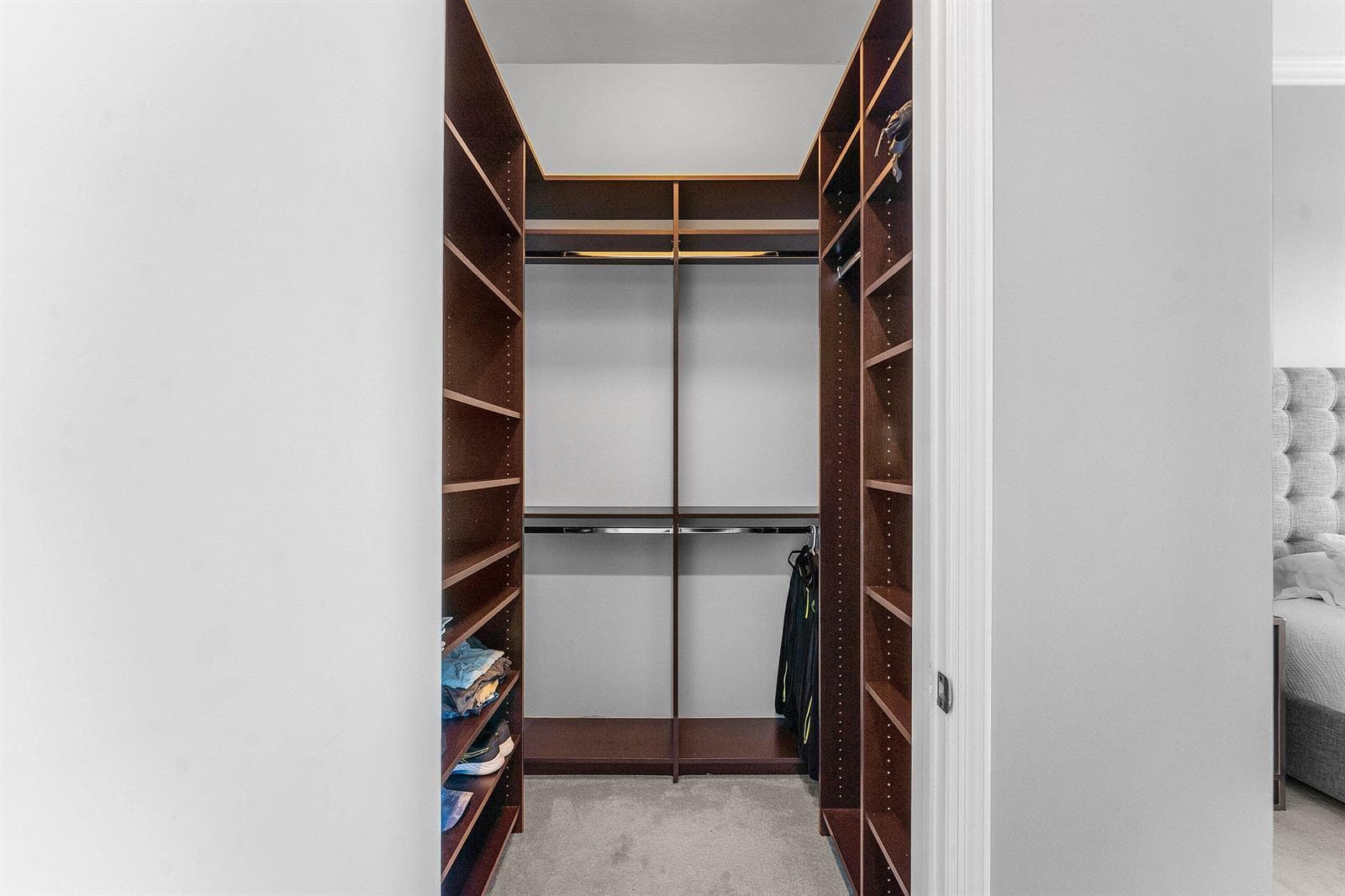 2640 Lake Shore Drive 2215 photo 20