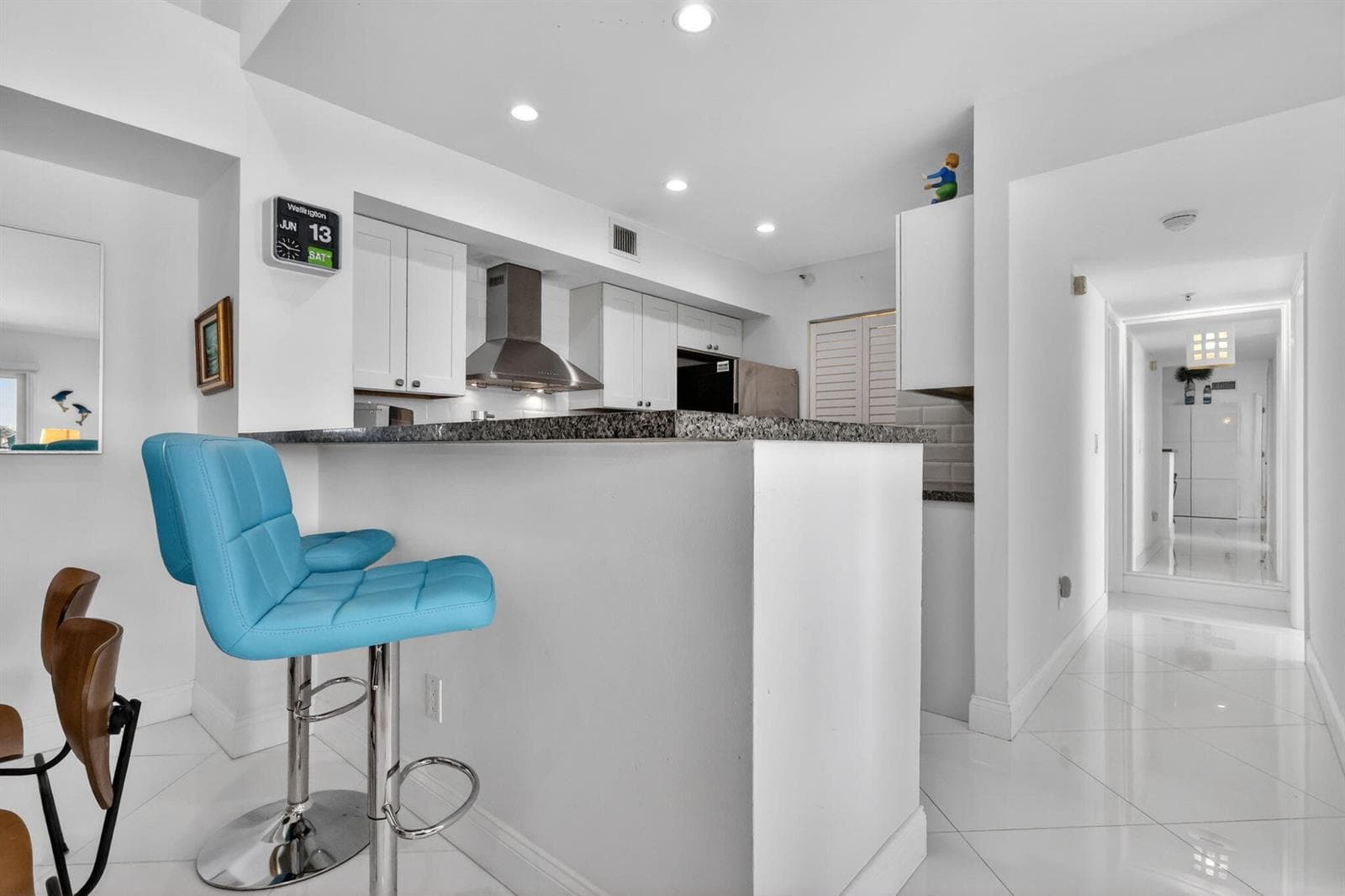 180 Yacht Club Way 304 photo 16