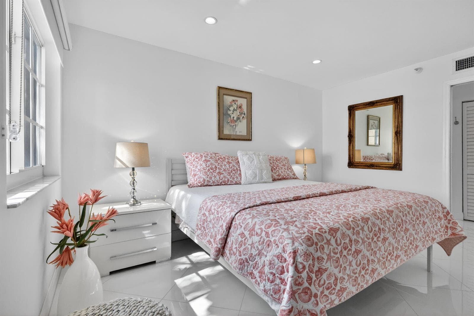 180 Yacht Club Way 304 photo 14