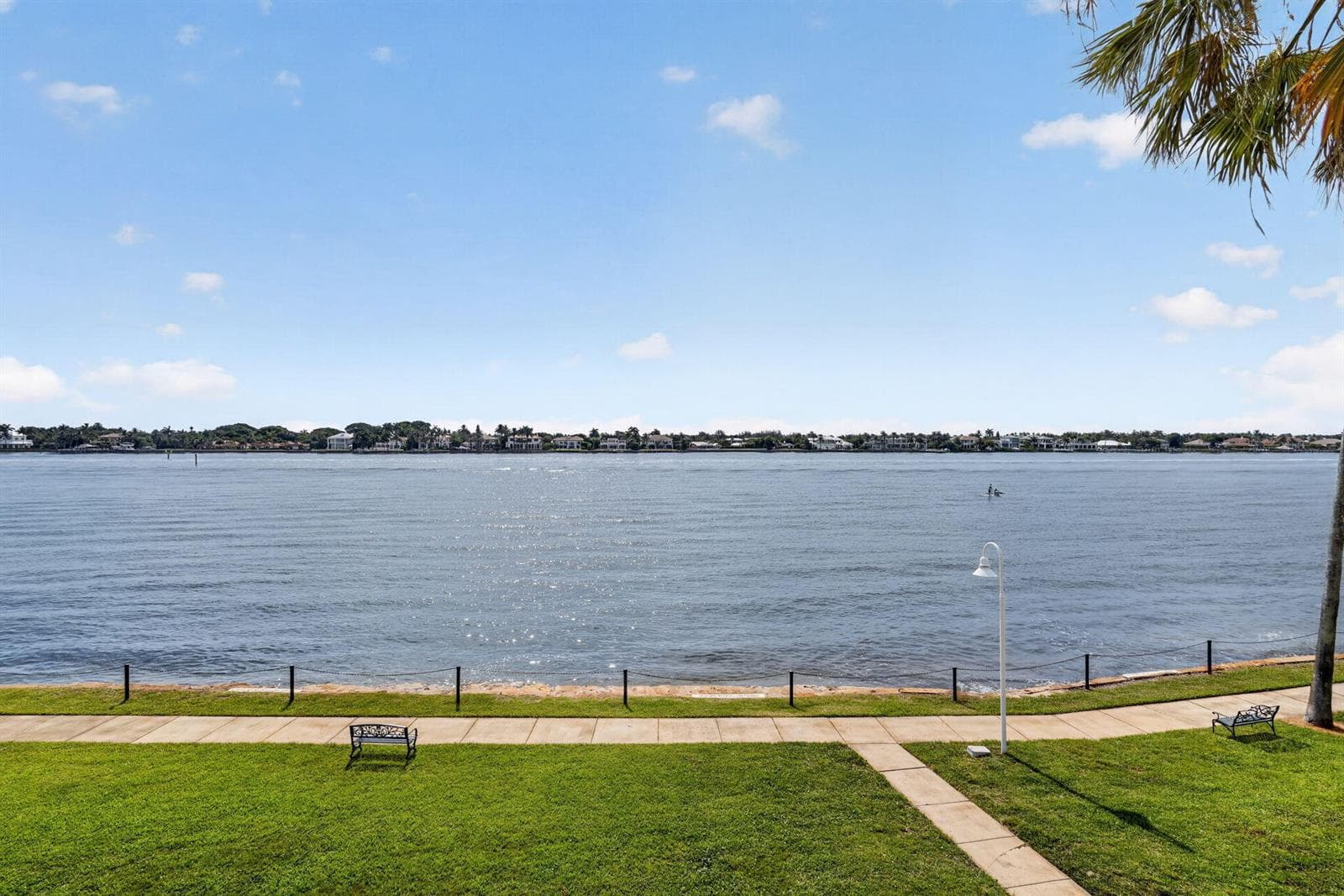 180 Yacht Club Way 304 photo 11