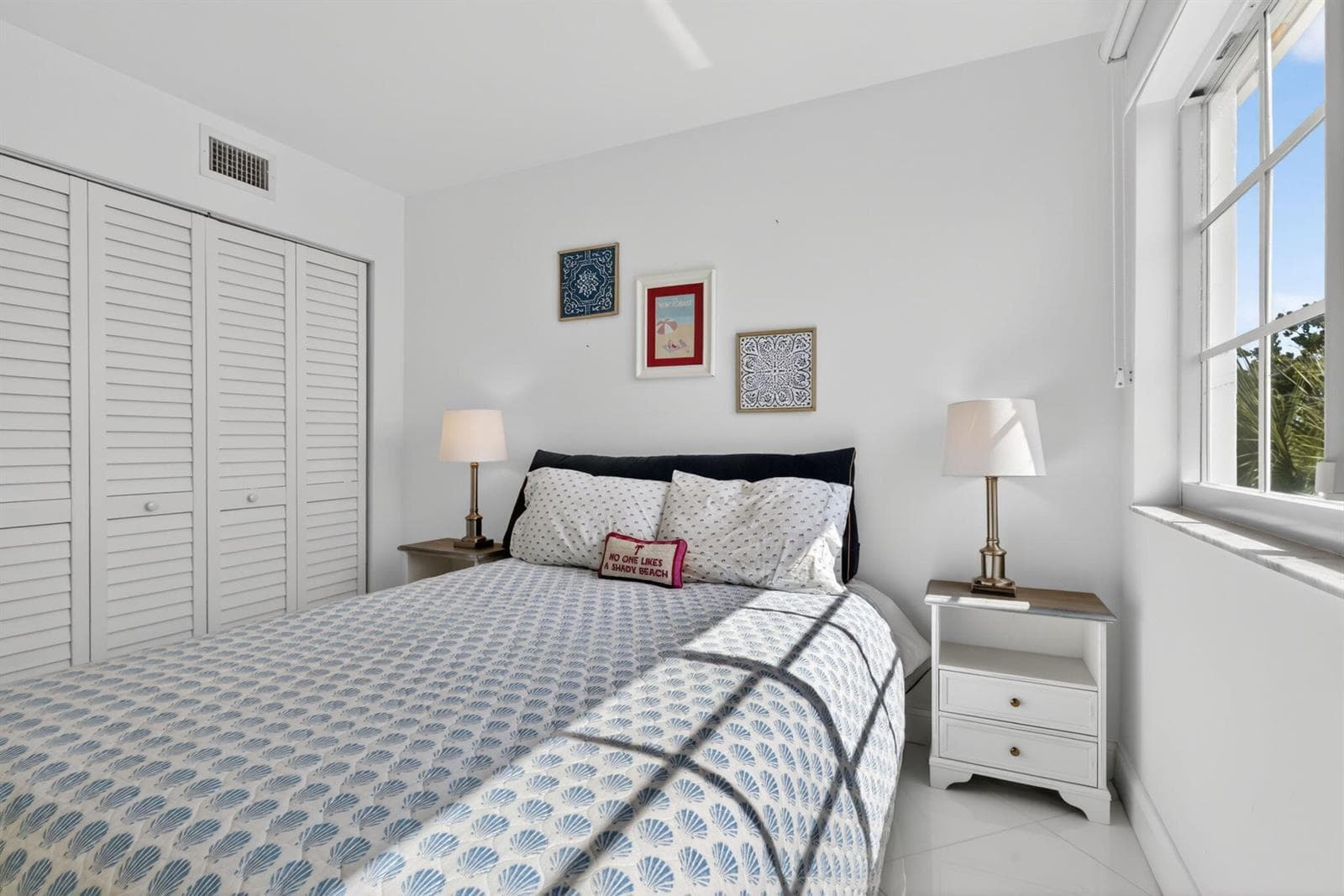 180 Yacht Club Way 304 photo 21