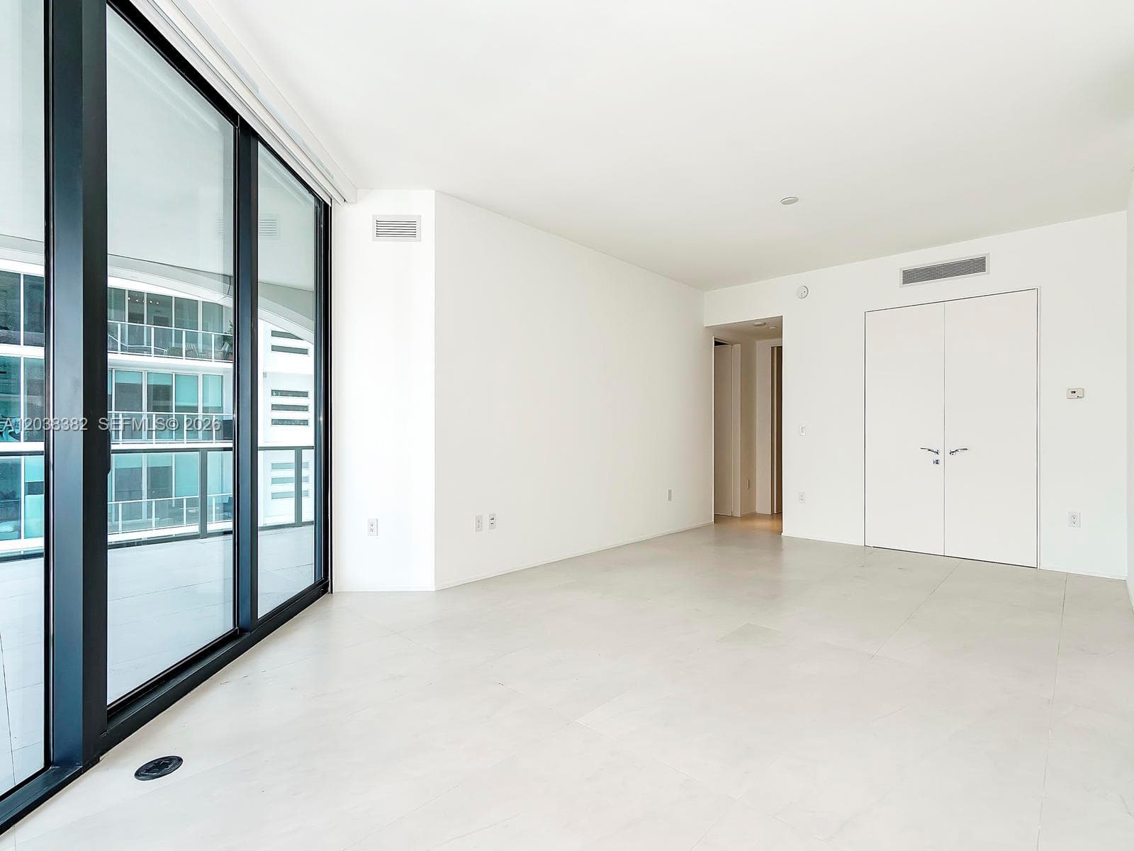 1000 Biscayne Blvd 2002 photo 23