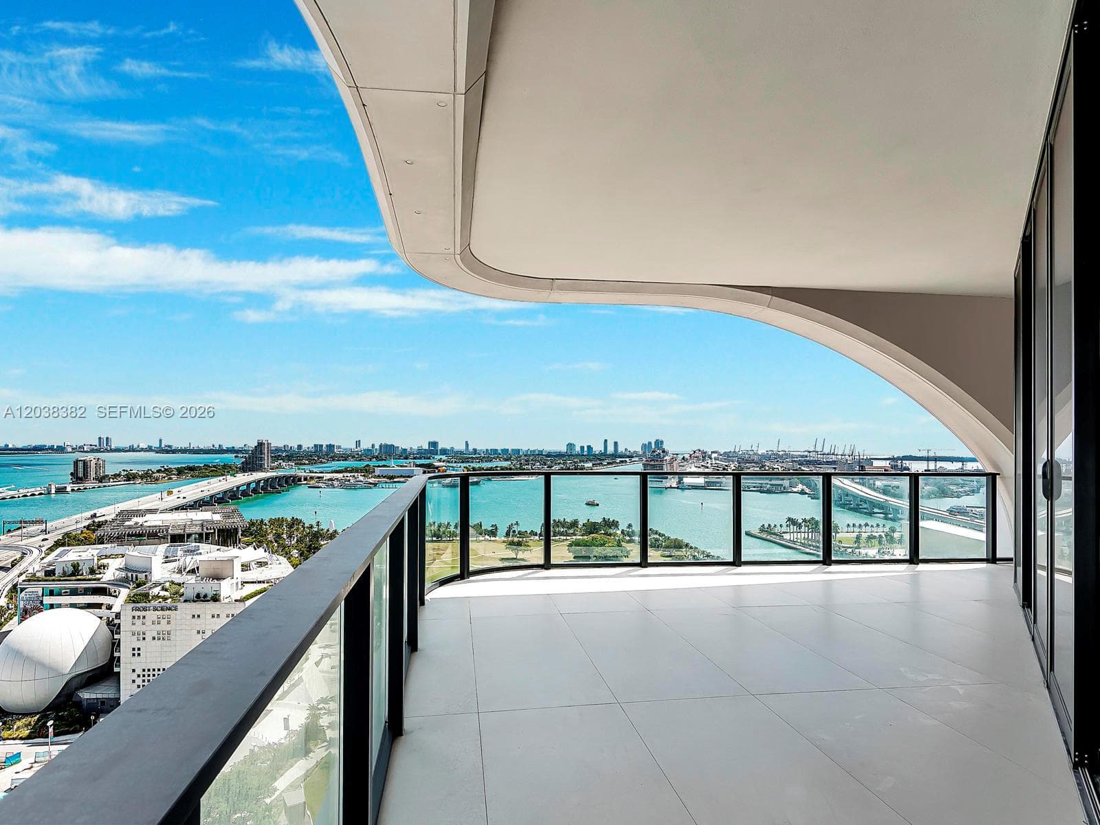 1000 Biscayne Blvd 2002 photo 10