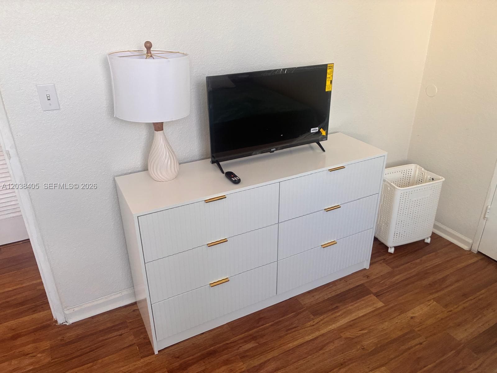 3901 S Ocean Dr 14Q photo 4