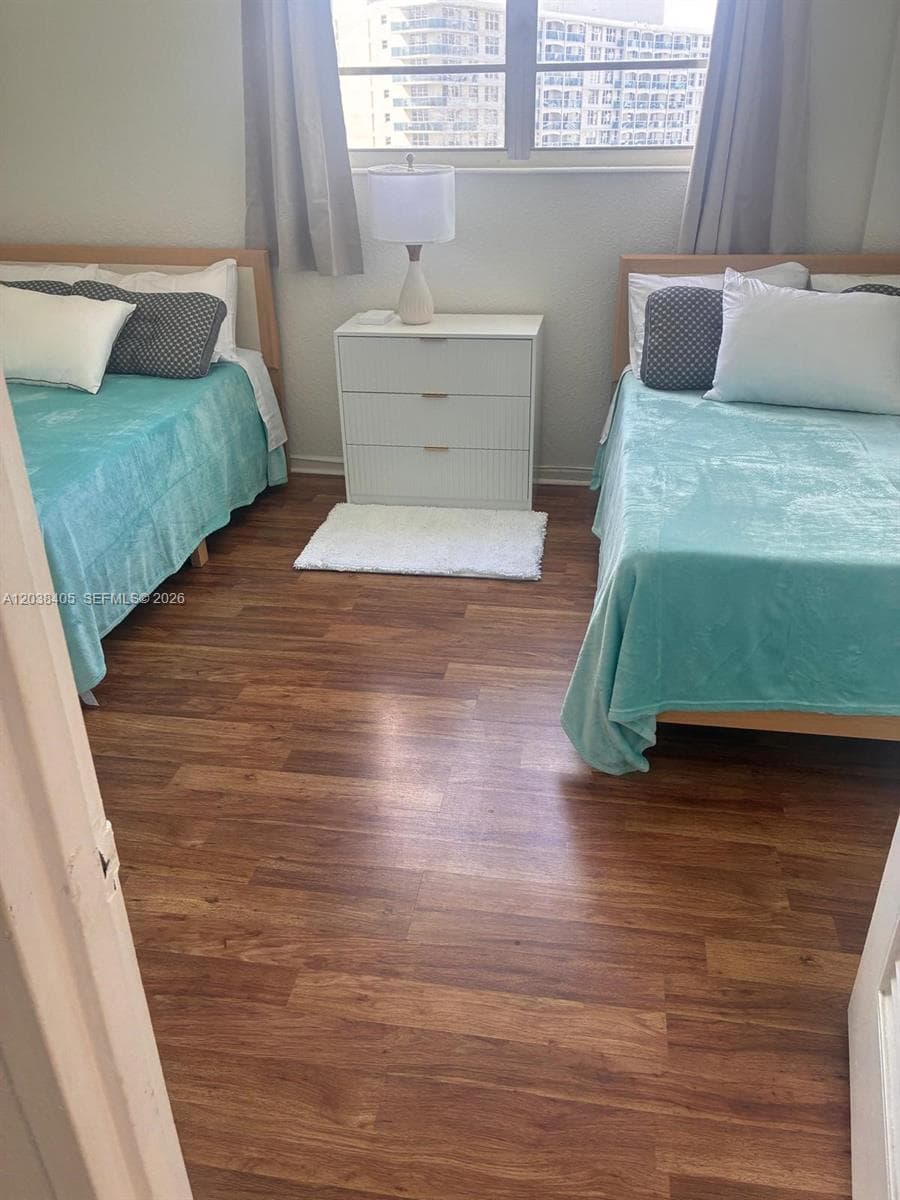 3901 S Ocean Dr 14Q photo 8