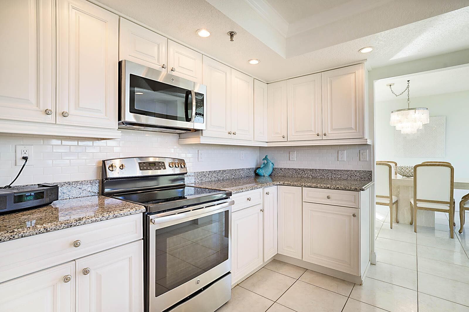 2917 S Ocean Boulevard 405 photo 12
