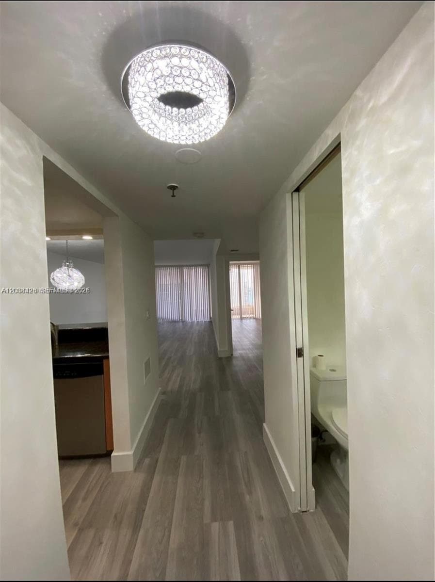 555 NE 15th St 33E photo 2