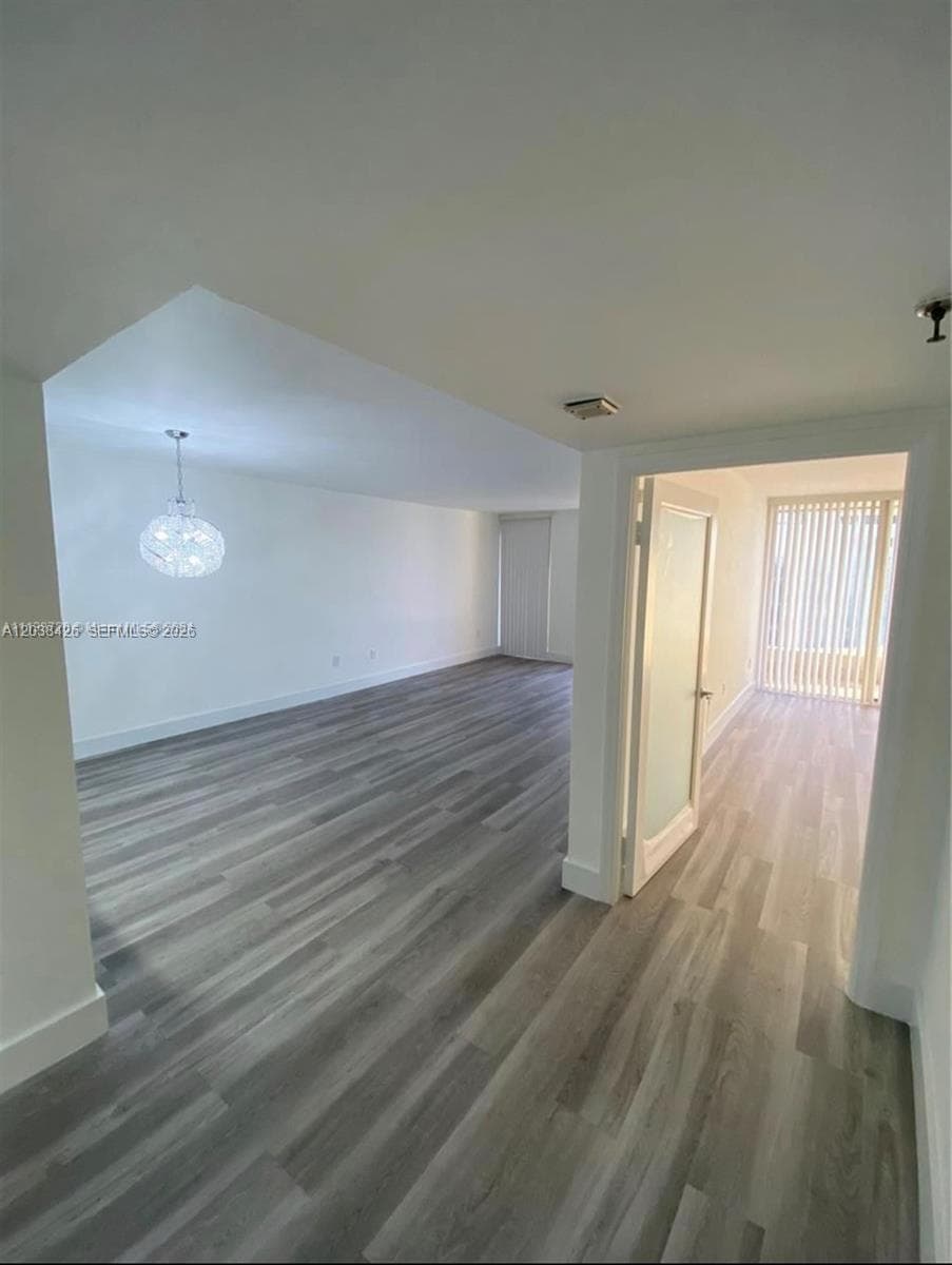555 NE 15th St 33E photo 4