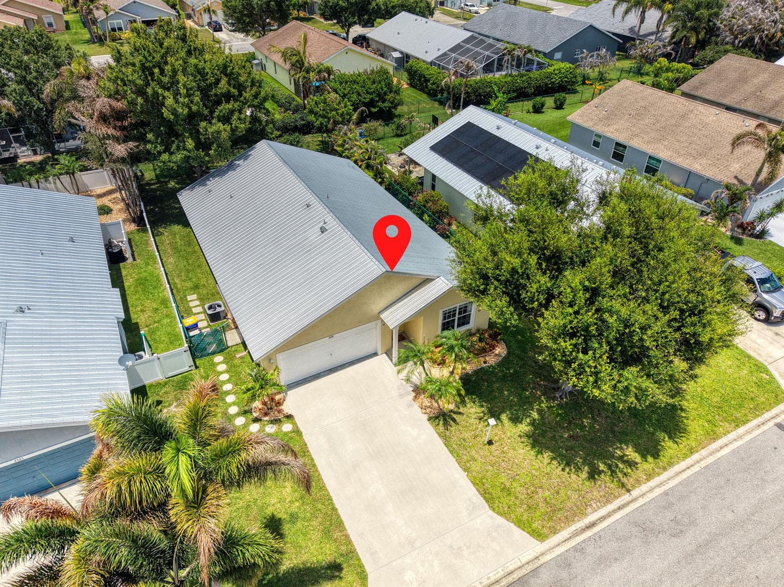2551 SW Riviera Road photo 5