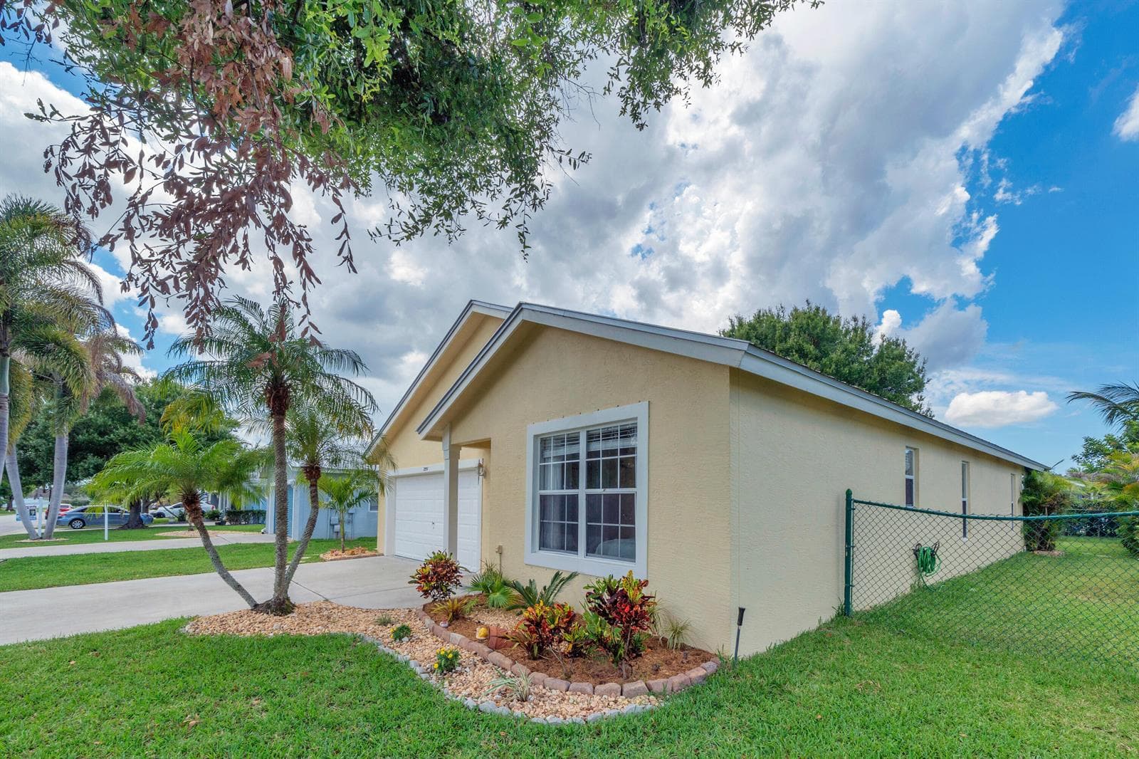 2551 SW Riviera Road photo 4