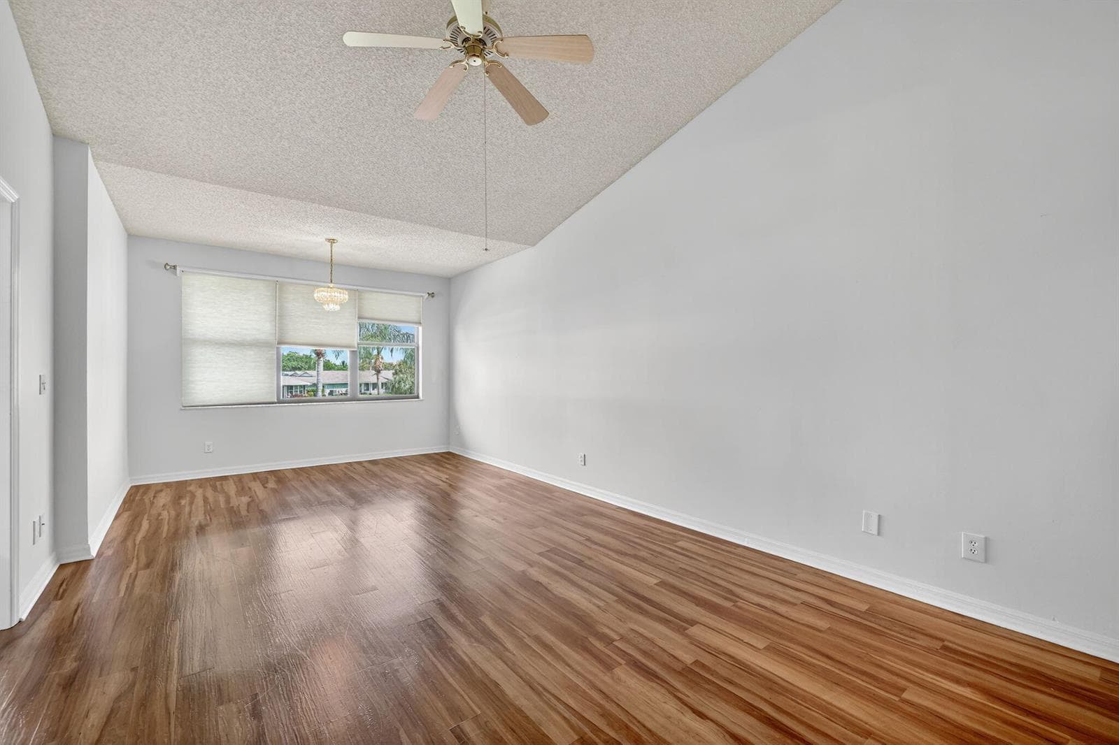 6101 SE Landing Way 11 photo 15