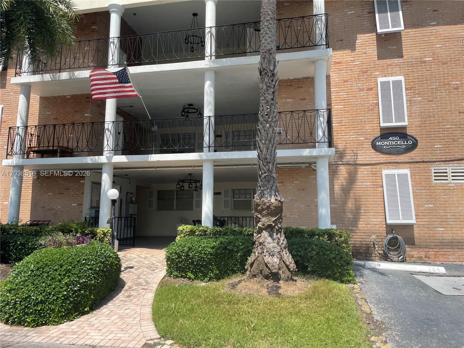 450 Paradise Isle Blvd 205 photo 14