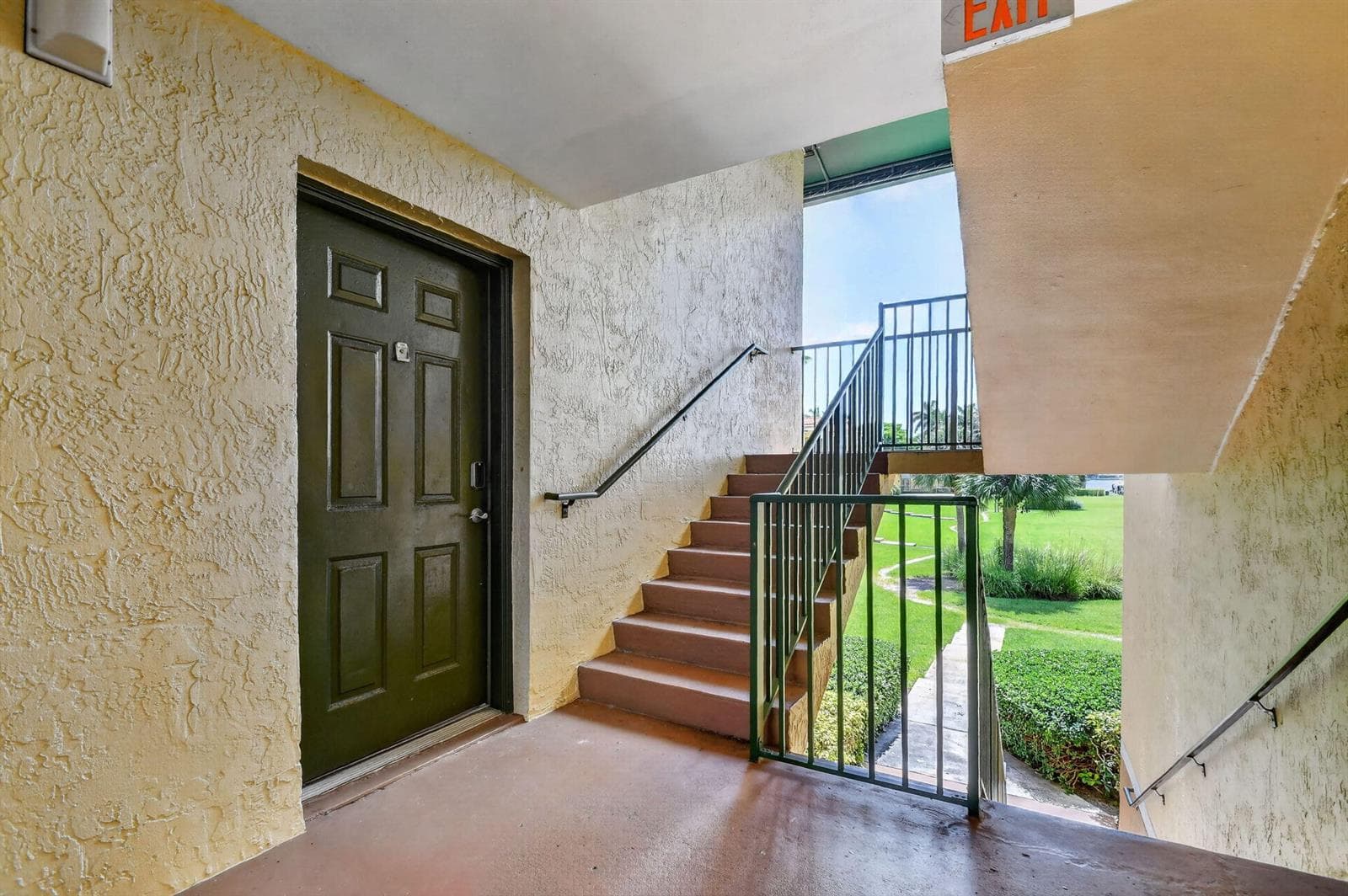 135 Yacht Club Way 204 photo 6