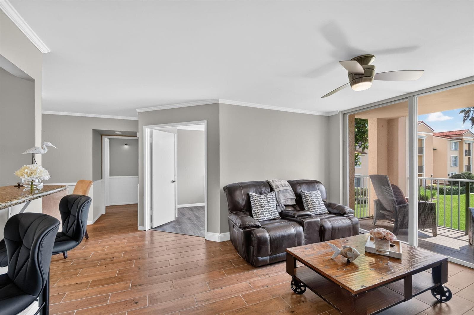 135 Yacht Club Way 204 photo 7