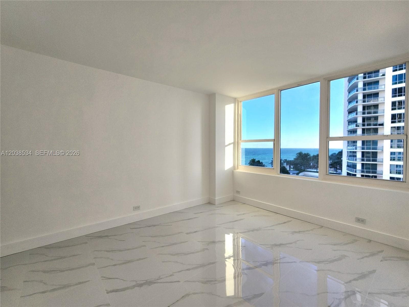 3505 S Ocean Dr 716 photo 17