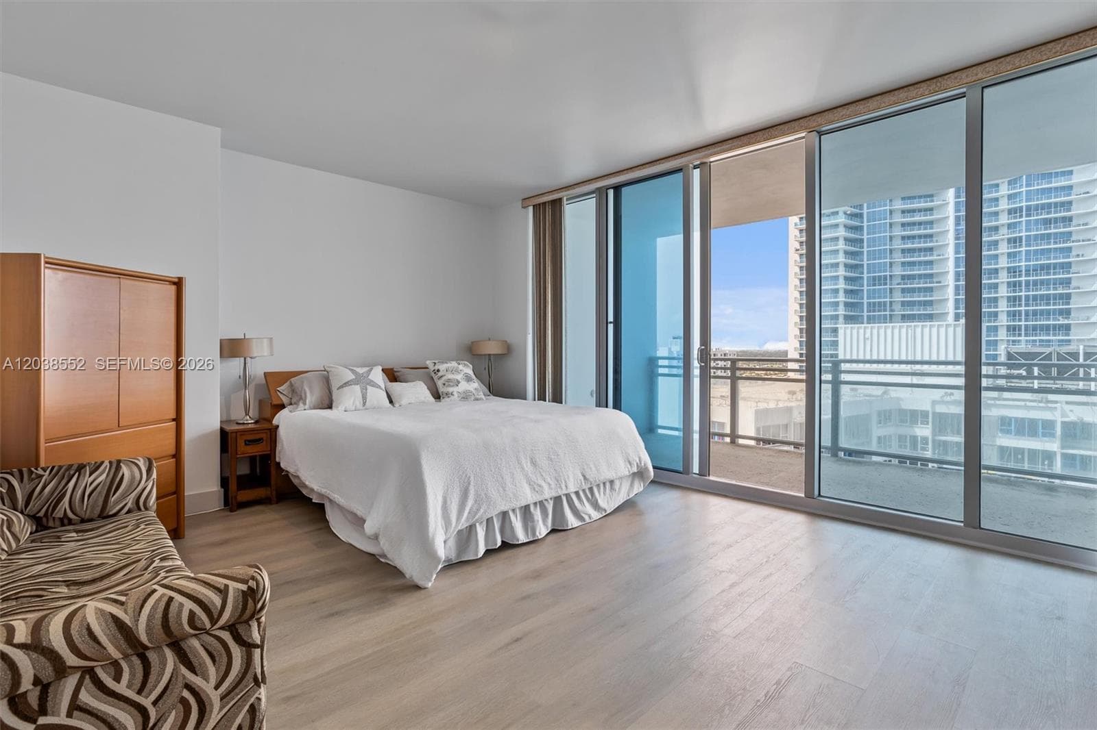 3535 S Ocean Dr 1703 photo 16
