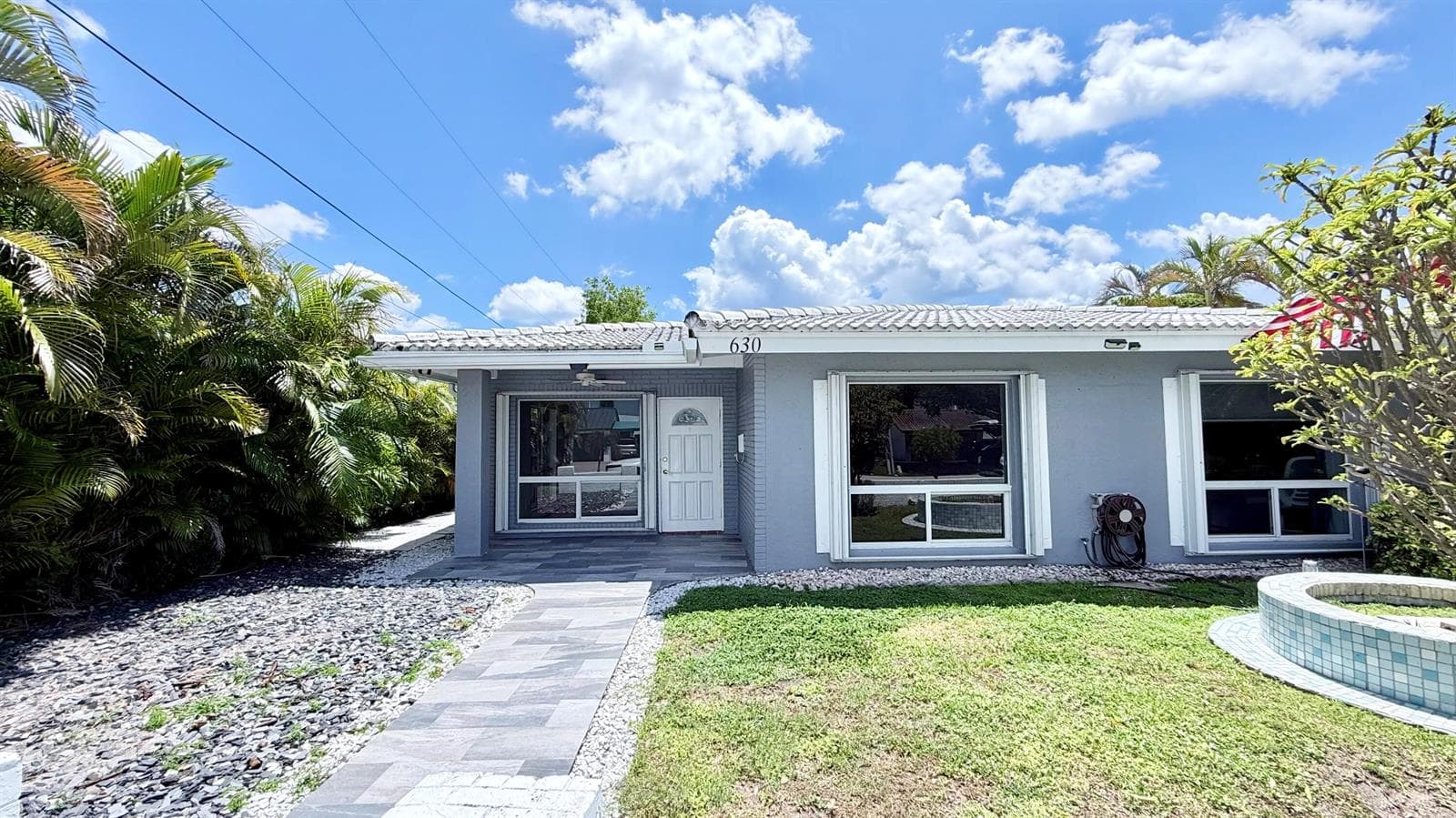 620 NE 19th Avenue N photo 12