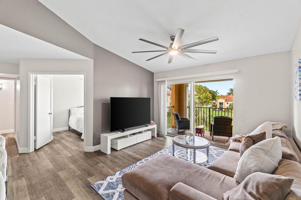 157 Yacht Club Way photo 6