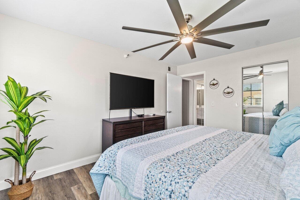 157 Yacht Club Way photo 16