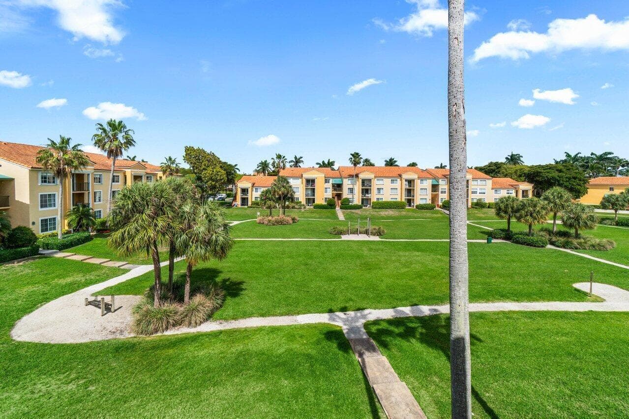 157 Yacht Club Way photo 22