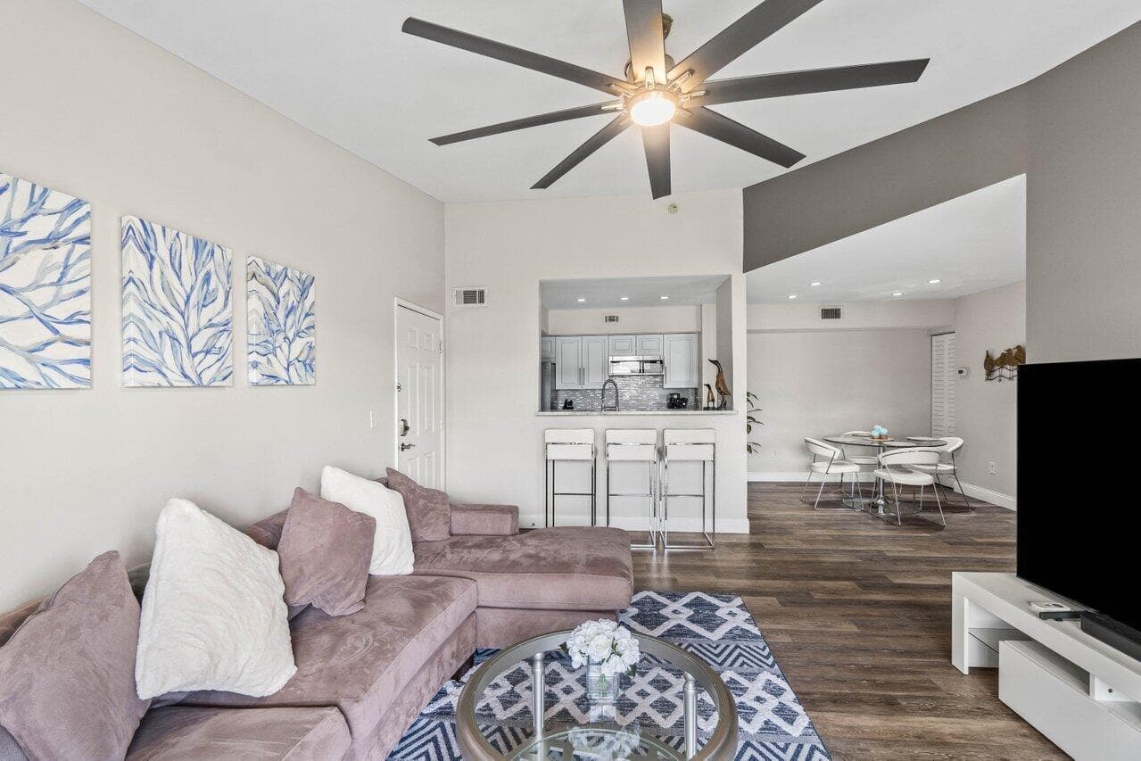 157 Yacht Club Way photo 5