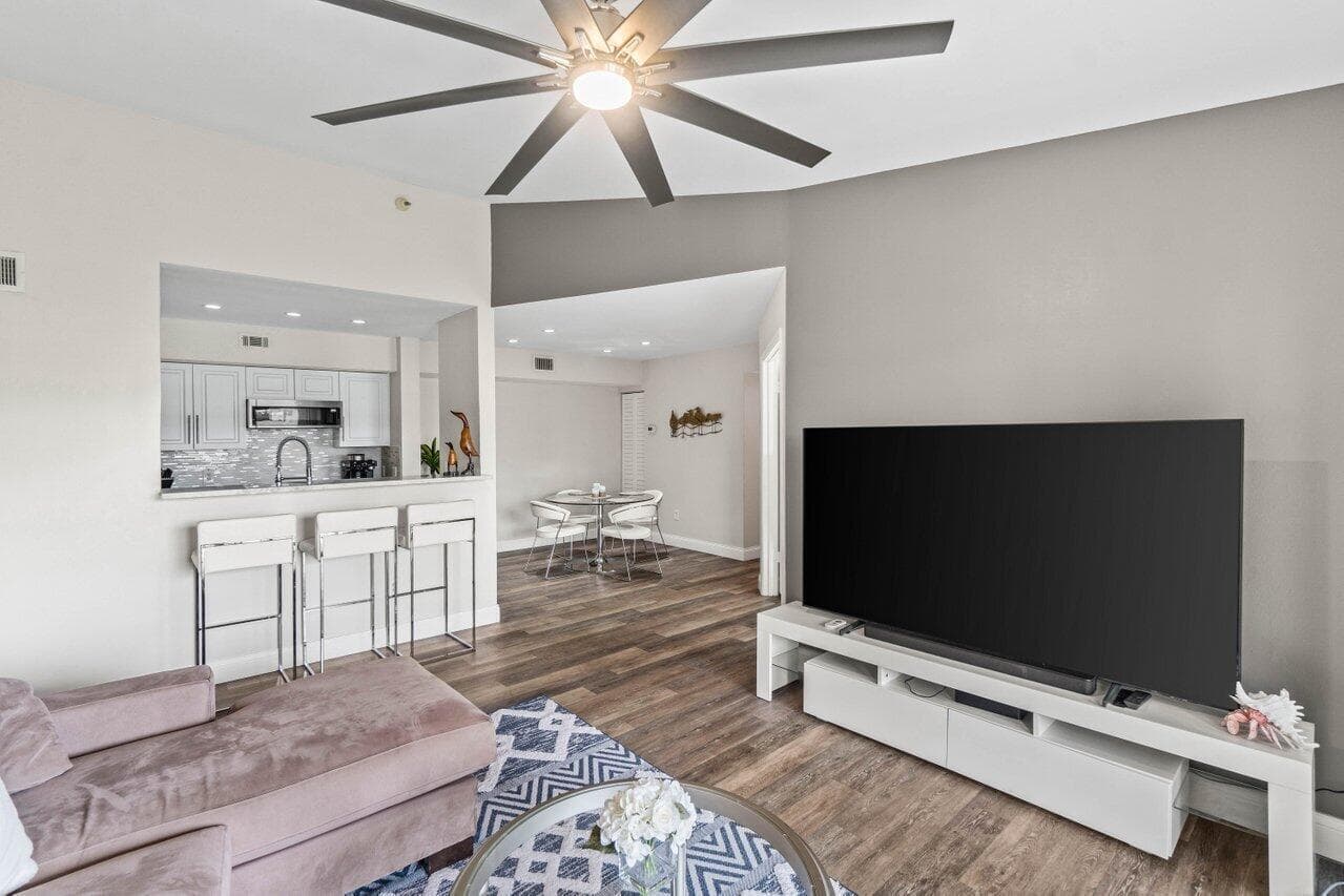 157 Yacht Club Way photo 4